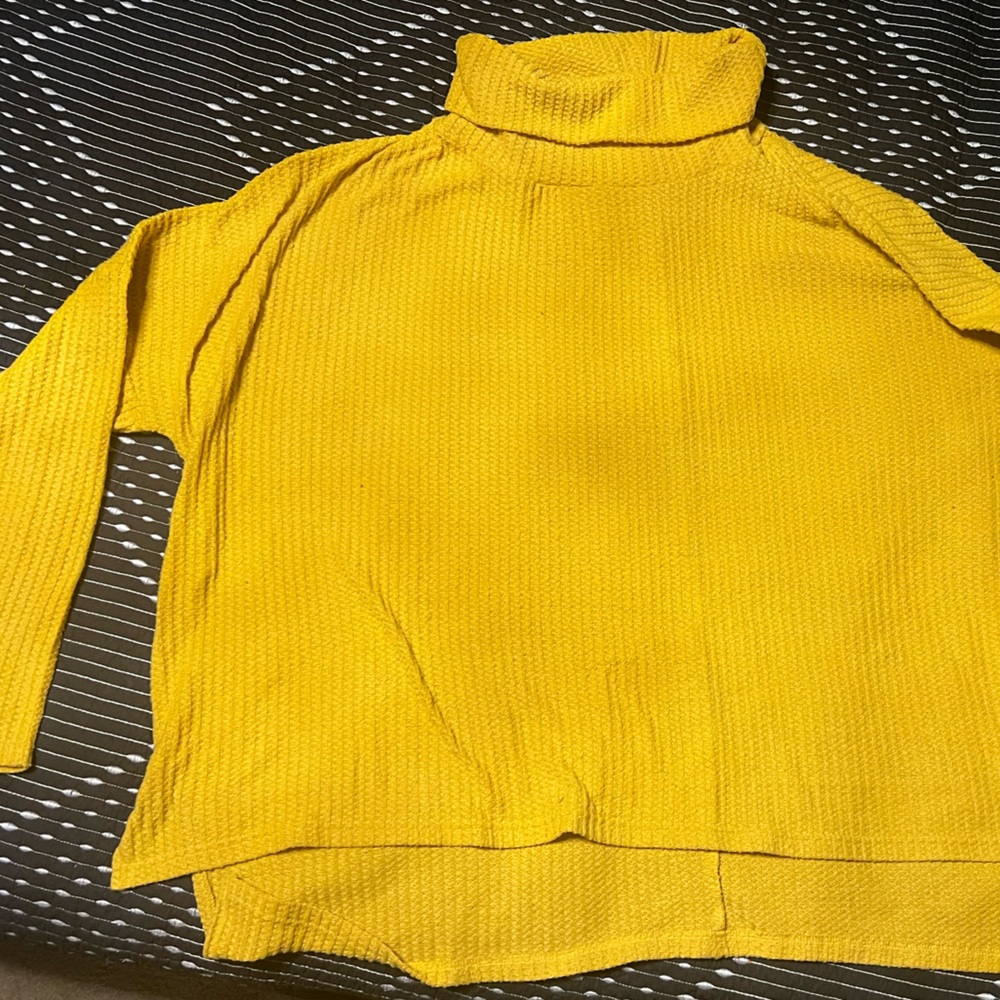 Cowell neck sweater. Waffle print detail. 3x Plus size